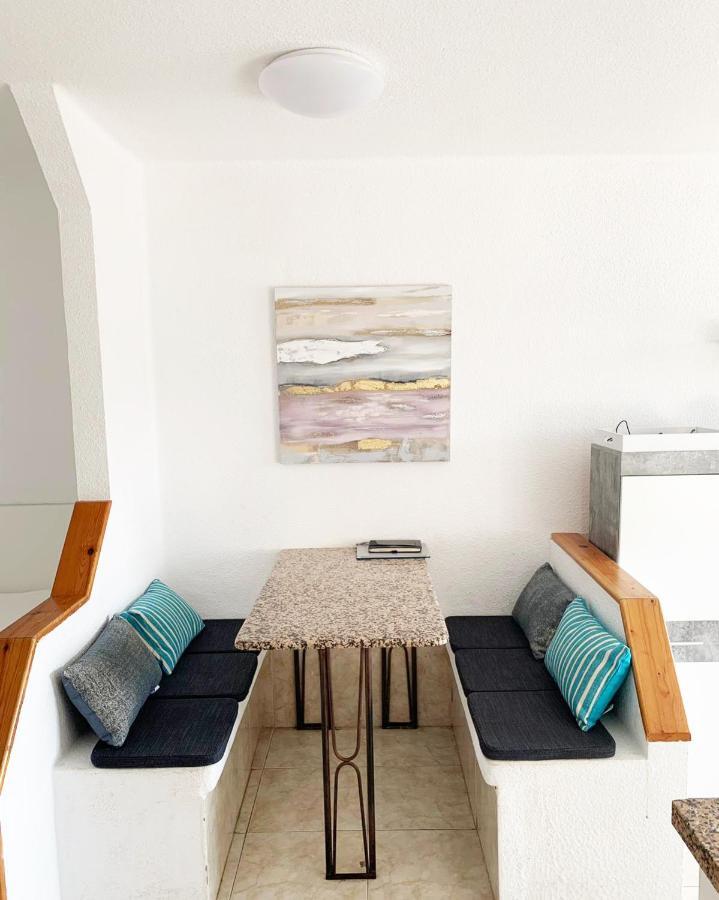 Sea View Studio Apartment In Santa Maria Adeje Eksteriør bilde
